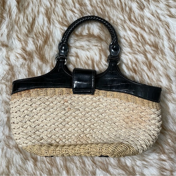 Coldwater Creek 2 tone straw purse w/ detachable strap - Picture 5 of 8